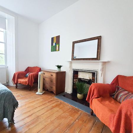 Edinburgh Charming Old Town Apartment Bagian luar foto