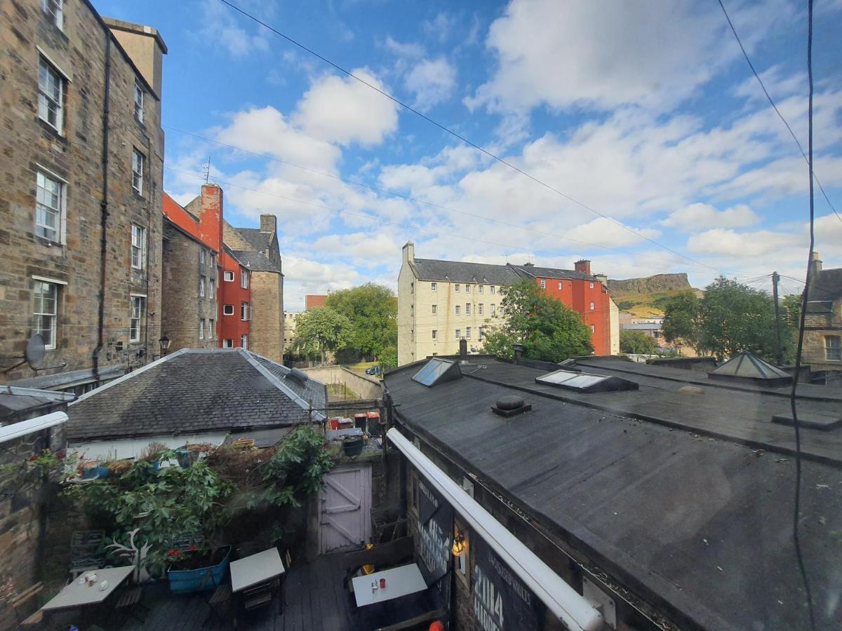 Edinburgh Charming Old Town Apartment Bagian luar foto