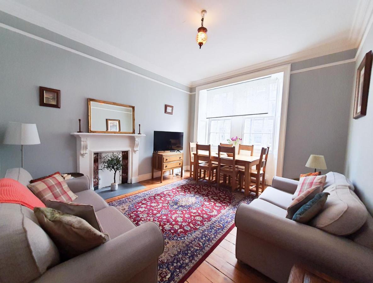 Edinburgh Charming Old Town Apartment Bagian luar foto
