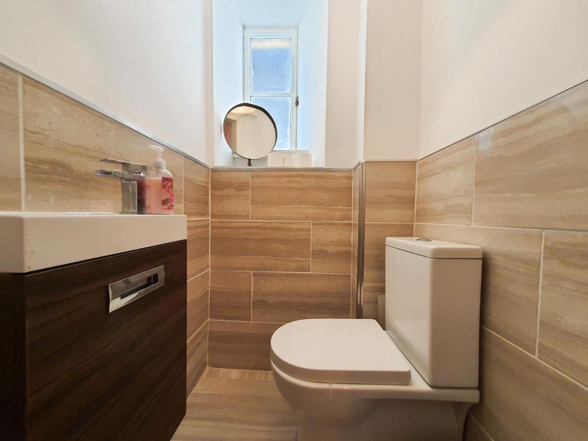 Edinburgh Charming Old Town Apartment Bagian luar foto