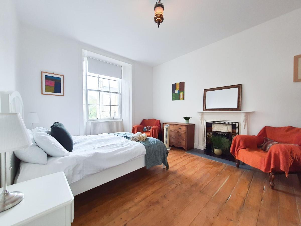 Edinburgh Charming Old Town Apartment Bagian luar foto